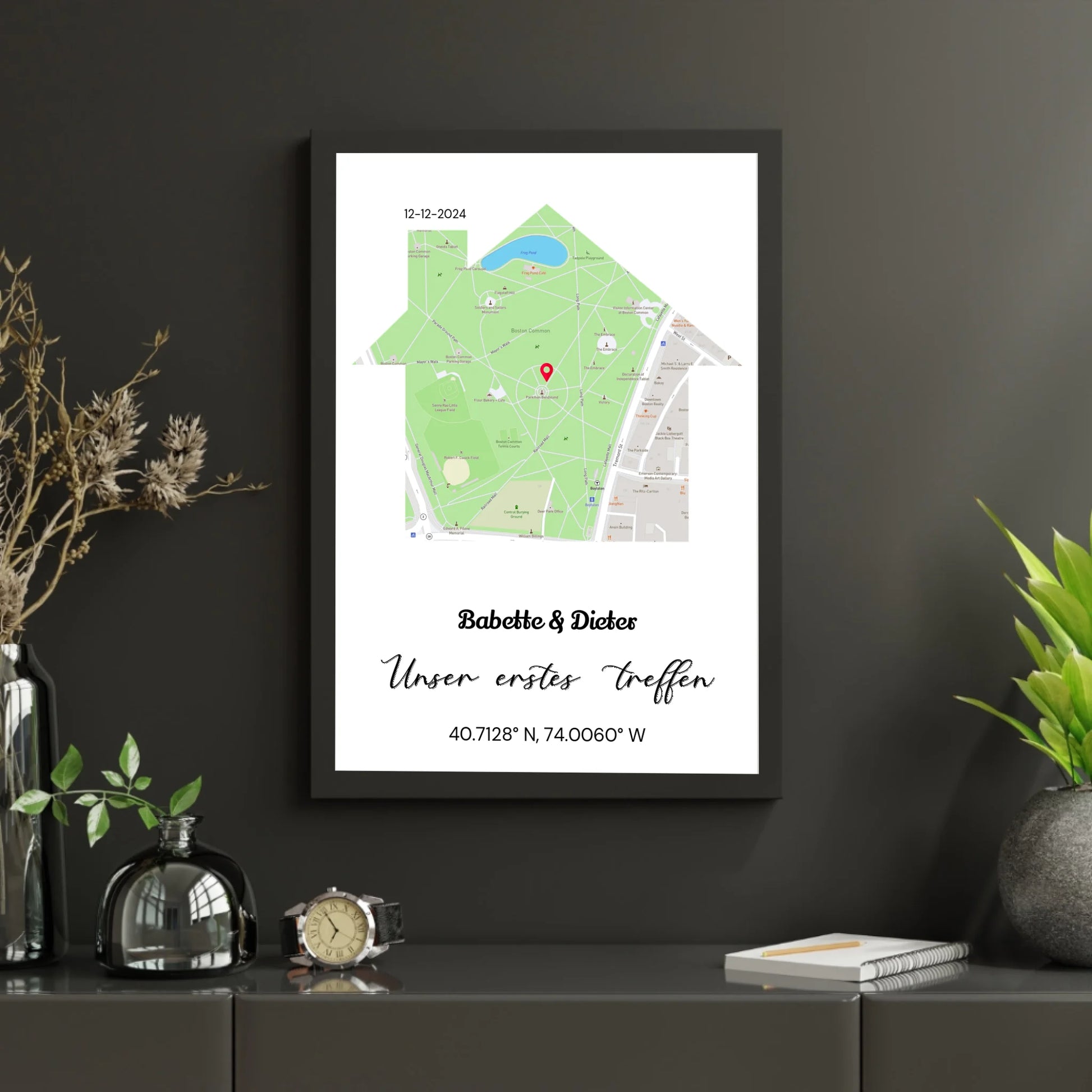 Black Minimalist Photo Frame Mockup Instagram Post (2)