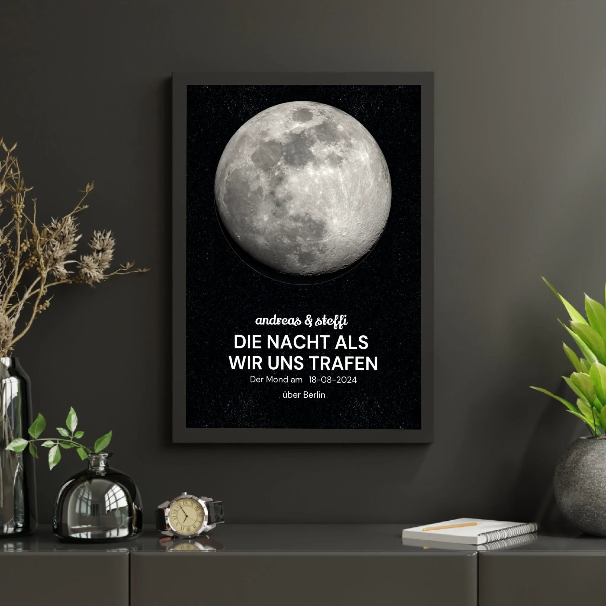 Black Minimalist Photo Frame Mockup Instagram Post (2)